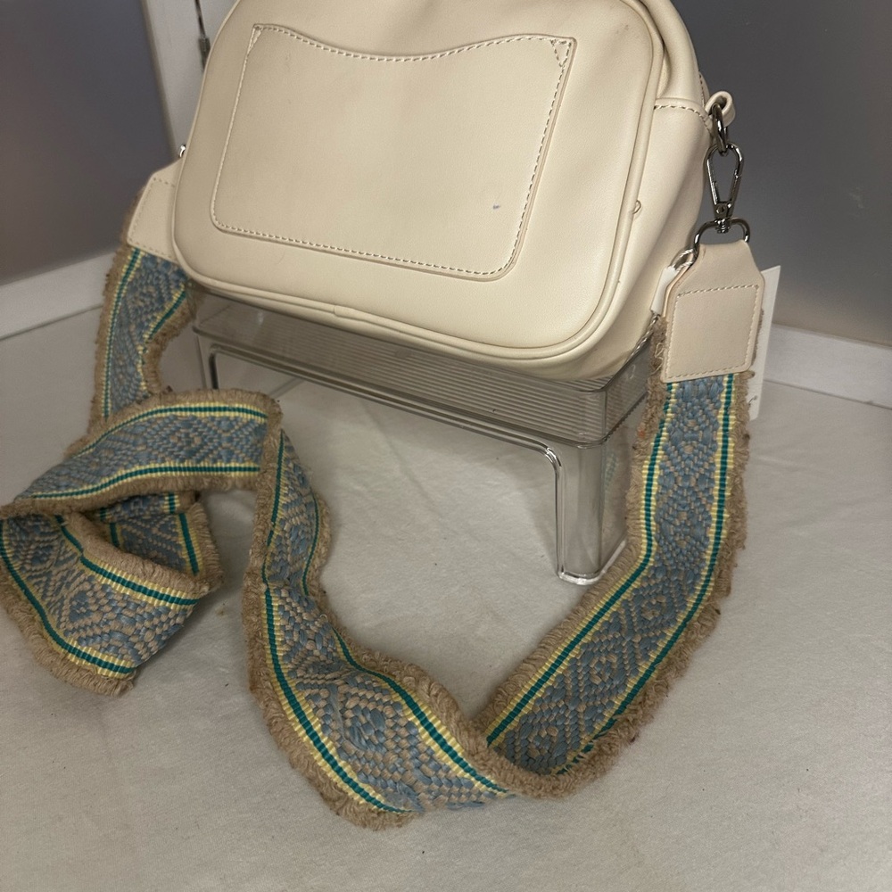 Moda Luxe Woven Straw Crossbody Bag with Decorative Strap - Cream OS - Picture 3 of 11